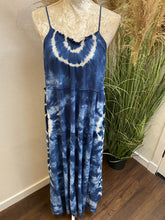 Load image into Gallery viewer, Long Strappy Maxi Dress
