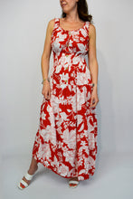 Load image into Gallery viewer, Elasticated Button Front Stencil Flower Midi Dress Red
