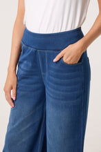 Load image into Gallery viewer, Elastic Waistband Wide Leg Jeans Denim
