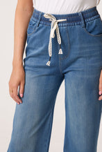 Load image into Gallery viewer, Heart Elastic String Wide Leg Jeans
